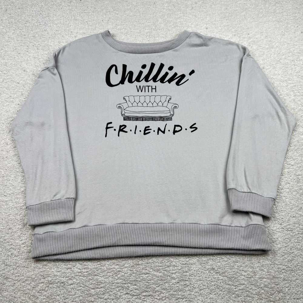 Friends TV Show Chillin With Friends Gray Graphic Sleepwear Top Large 60667‎